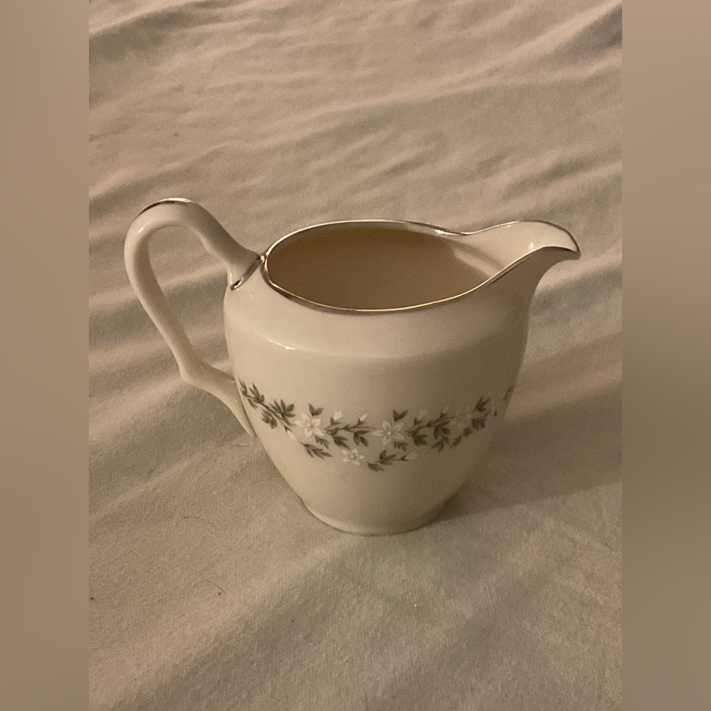 Lenox Brookdale Creamer